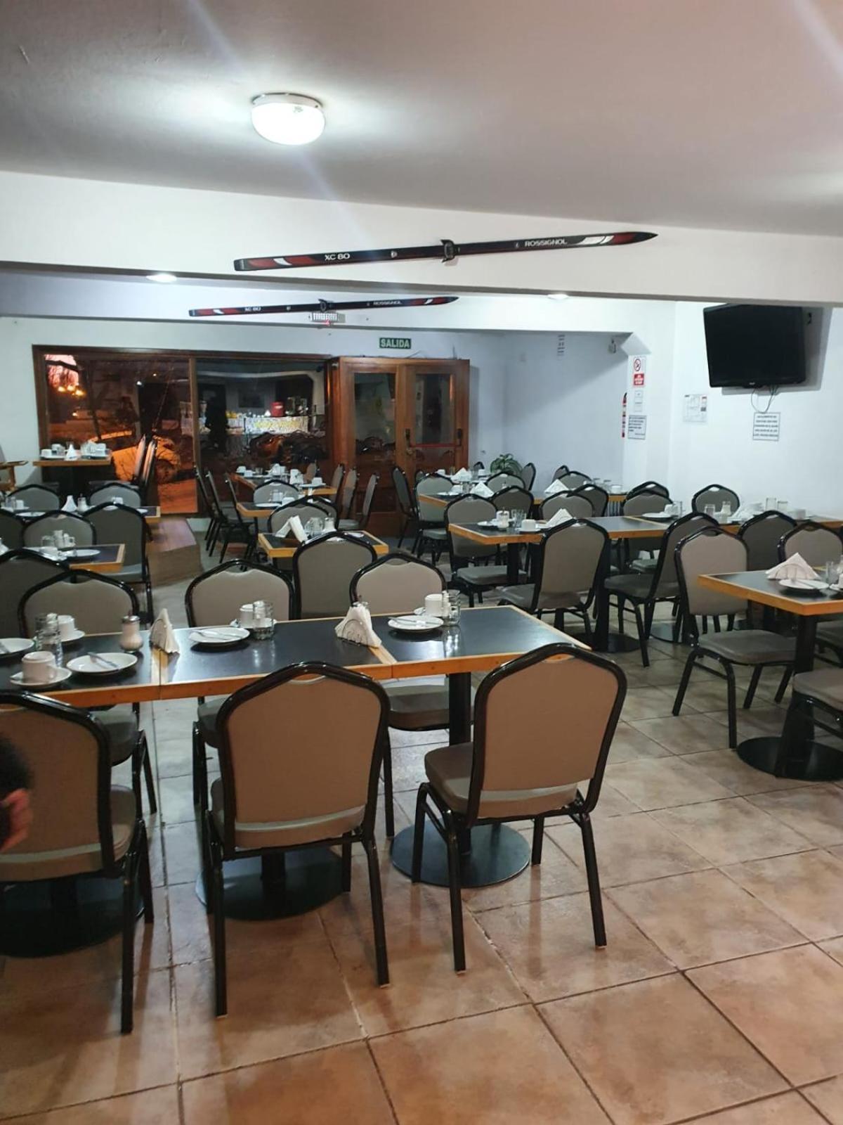 סן קרלוס דה ברילוצ'ה Monte Cervino Hotel מראה חיצוני תמונה